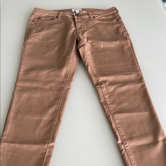 Abound Tan Jeans - Picture 1 of 4
